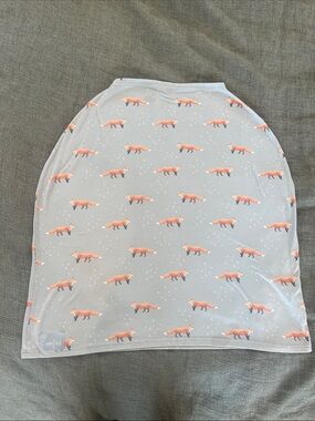 Gray Fox Print Nursing Cover - Fox Pattern